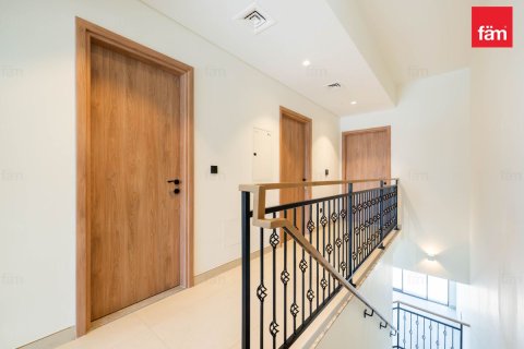 Townhouse til salg i Dubai, UAE 4 soveværelser, 146 kvm № 766627 - foto 10