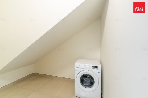 Townhouse til salg i Dubai, UAE 4 soveværelser, 146 kvm № 766627 - foto 13