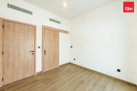 Townhouse til salg i Dubai, UAE 4 soveværelser, 146 kvm № 766627 - foto 7