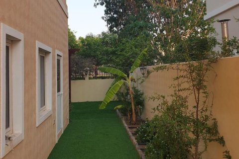 Vila u gradu The Villa, Dubai, UAE 5 spavaće sobe, 647.26 m2 Br. 749498 - Slika 6