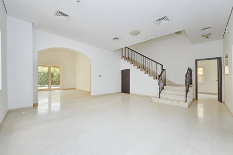Vila u gradu The Villa, Dubai, UAE 5 spavaće sobe, 647.26 m2 Br. 749498 - Slika 1