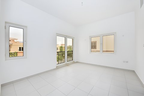Vila u gradu The Villa, Dubai, UAE 5 spavaće sobe, 647.26 m2 Br. 749498 - Slika 2