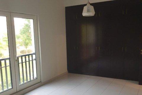Vila u gradu The Villa, Dubai, UAE 5 spavaće sobe, 647.26 m2 Br. 749498 - Slika 7