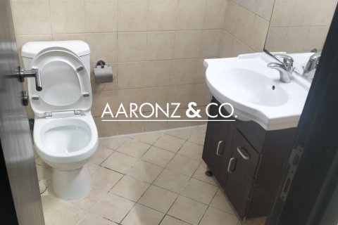 Apartamento en alquiler en Dubai Marina, Dubai, EAU 2 dormitorios, 103 m2 № 703105 - foto 9