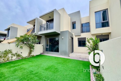Vila u gradu Dubai Hills Estate, UAE 3 spavaće sobe, 209 m2 Br. 703119 - Slika 12