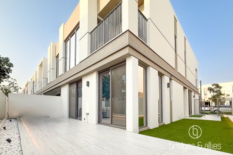 Villa sa Tilal Al Ghaf, Dubai, UAE 4 silid-tulugan, 230 sq.m. № 703400