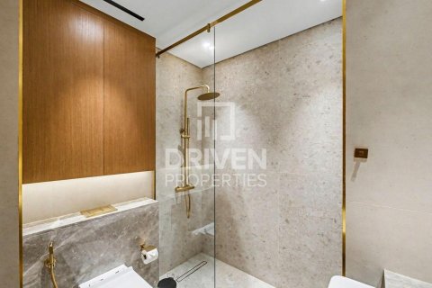 Apartament në Business Bay, Dubai, Emiratet e Bashkuara Arabe 2 dhoma gjumi, 123.56 m2. № 745452 - Foto 14