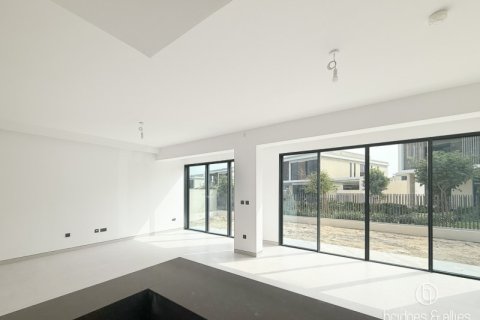 Tilal Al Ghaf, Dubai, UAE의 임대용 빌라 침실 5개, 416제곱미터 번호 701209 - 사진 6