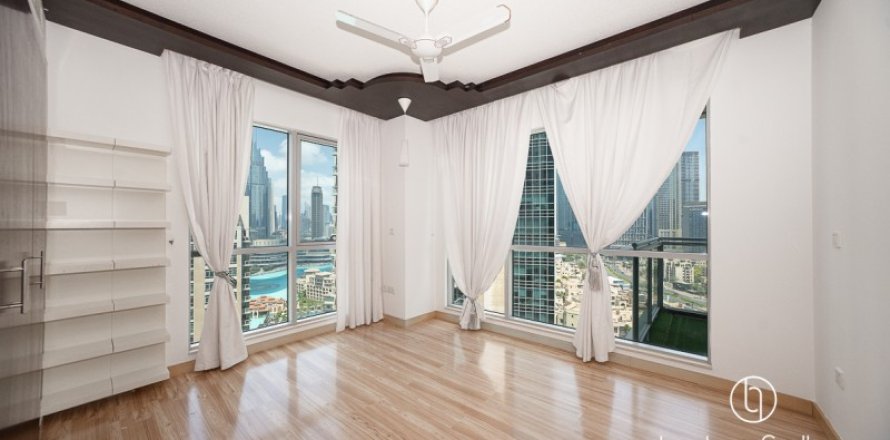 Korter asukohaga Downtown Dubai (Downtown Burj Dubai), AÜE: 3 magamistoaga, 241 m² Nr 701211