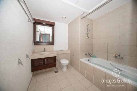 Üürile anda korter asukohaga Downtown Dubai (Downtown Burj Dubai), AÜE: 3 magamistoaga, 241 m² Nr 701211 - pilt 21
