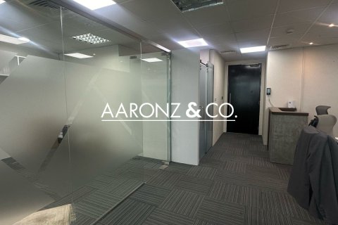 Kantor di Business Bay, Dubai, UEA 77 m2 nomor 701206 - foto 2