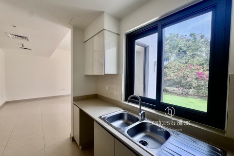 Dubai Hills Estate, Dubai, संयुक्त अरब अमीरात में विला, 3 बेडरूम, 212 वर्ग मीटर, संख्या 701208 - फ़ोटो 6