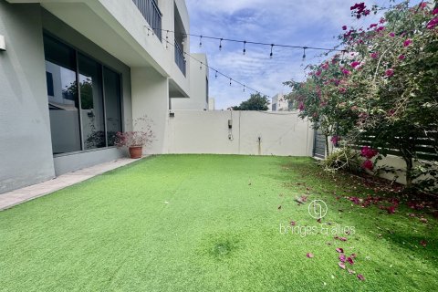 Dubai Hills Estate, Dubai, संयुक्त अरब अमीरात में विला, 3 बेडरूम, 212 वर्ग मीटर, संख्या 701208 - फ़ोटो 30