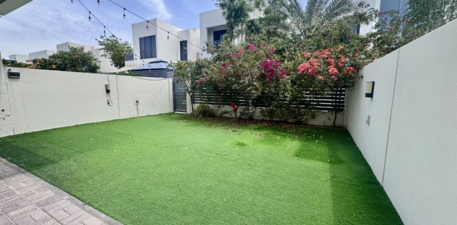 Dubai Hills Estate, Dubai, BAE’de villa 3 yatak odası, 195 m&sup2; No 701208