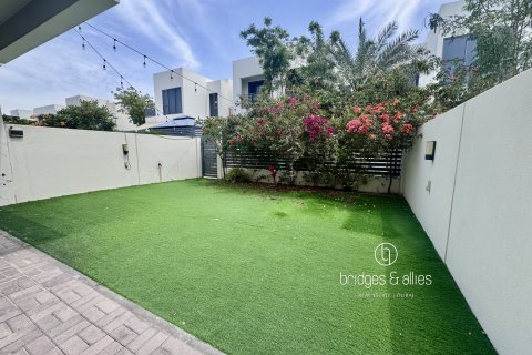 Dubai Hills Estate, Dubai, संयुक्त अरब अमीरात में विला, 3 बेडरूम, 212 वर्ग मीटर, संख्या 701208 - फ़ोटो 2