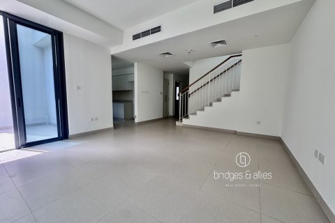 Dubai Hills Estate, Dubai, संयुक्त अरब अमीरात में विला, 3 बेडरूम, 212 वर्ग मीटर, संख्या 701208 - फ़ोटो 4