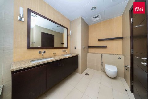 דירה להשכרה ב Palm Jumeirah, Dubai, איחוד האמירויות  1 חדר שינה, 120.3 מ"ר, מספר 708420 - תמונה 9