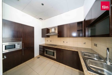 דירה להשכרה ב Palm Jumeirah, Dubai, איחוד האמירויות  1 חדר שינה, 120.3 מ"ר, מספר 708420 - תמונה 8