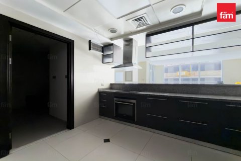 Apartment in Dubai Marina, UAE 2 bedrooms, 150.2 sq.m. № 726365 - photo 11