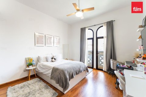 Kuća u nizu u gradu Dubai, UAE 4 spavaće sobe, 311.5 m2 Br. 713810 - Slika 9