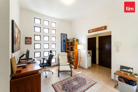 Kuća u nizu u gradu Dubai, UAE 4 spavaće sobe, 311.5 m2 Br. 713810 - Slika 6