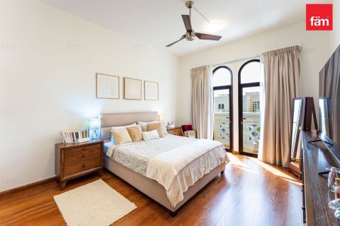 Kuća u nizu u gradu Dubai, UAE 4 spavaće sobe, 311.5 m2 Br. 713810 - Slika 3