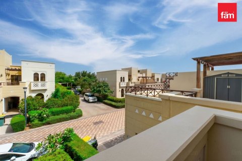 Kuća u nizu u gradu Dubai, UAE 4 spavaće sobe, 311.5 m2 Br. 713810 - Slika 23