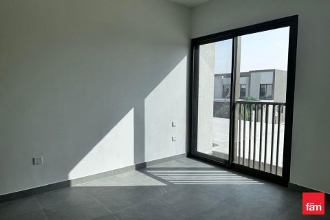 Villetta a schiera in affitto a Dubai, EAU 4 camere da letto, 245.6 mq. № 644754 - foto 9