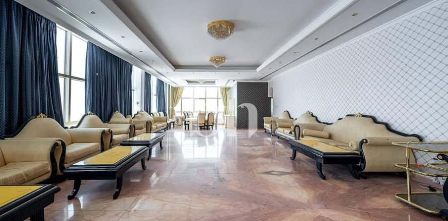 Apartment sa Al Majaz, Sharjah, UAE 3 silid-tulugan, 293 sq.m. № 642804