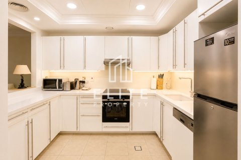Apartament de închiriat în Palm Jumeirah, Dubai, EAU 1 dormitor, 120 mp.  №762972 - poză 8
