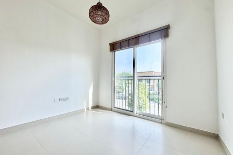 Kuća u nizu u Dubai Land, Dubai, UAE 3 spavaćih soba, 167.98 m2 Br. 750875 - fotografija 12