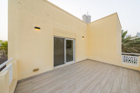 Villa til leie i Meadows, Dubai, Emiratene 4 soverom, 385.34 kvm Nr. 750876 - Foto 19