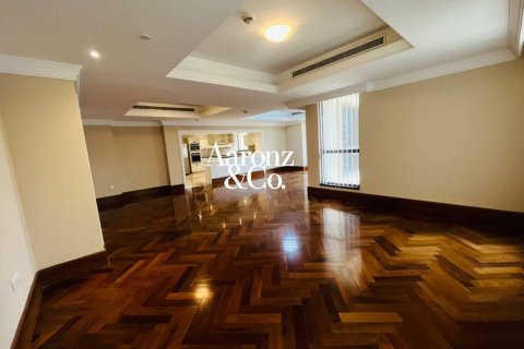 Penthouse til leje i Jumeirah Beach Residence, Dubai, UAE 5 soveværelser, 293 kvm № 738754 - foto 4
