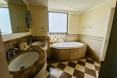 Penthouse til leje i Jumeirah Beach Residence, Dubai, UAE 5 soveværelser, 293 kvm № 738754 - foto 25