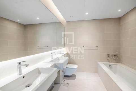 Apartment in Al Wasl, Dubai, UAE 2 bedrooms, 139 sq.m. № 684349 - photo 8