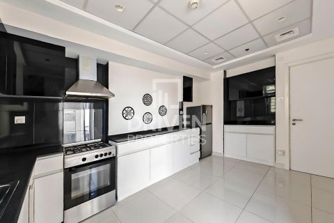 Apartament de închiriat în Business Bay, Dubai, EAU 1 dormitor, 80 mp.  №684016 - poză 10