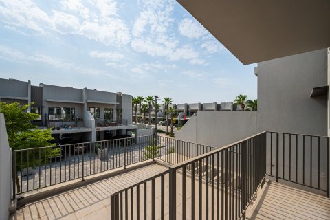 Kaupunkipientalo Mohammed Bin Rashid City, Dubai, Arabiemiraatit 3 makuuhuonetta, 137.22 m2 № 750184 - kuva 18