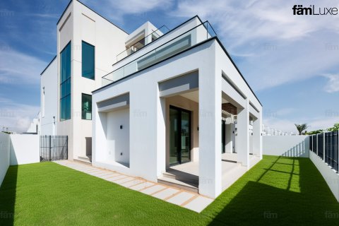 Villa in Dubai, UAE 4 bedrooms, 428.6 sq.m. № 668790 - photo 26