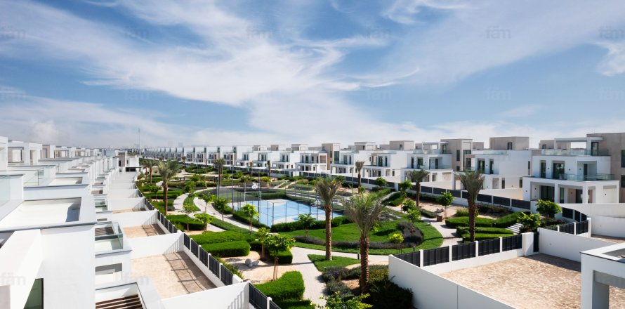 Вилла в Дубай, ОАЭ 4 спальни, 428.6м2 № 668790