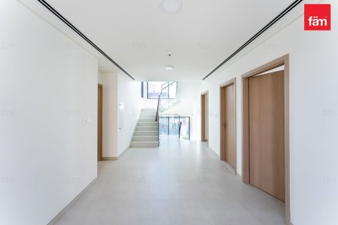 Villa til leie i Dubai, Emiratene 4 soverom, 428.6 kvm Nr. 668790 - Foto 3