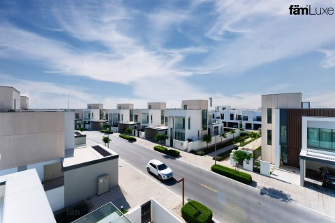 Снять в аренду виллу в Дубай, ОАЭ 4 спальни, 428.6м2, № 668790 - фото 21