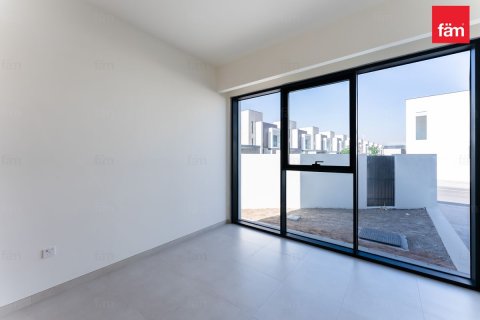 Villa til leie i Dubai, Emiratene 4 soverom, 428.6 kvm Nr. 668790 - Foto 9