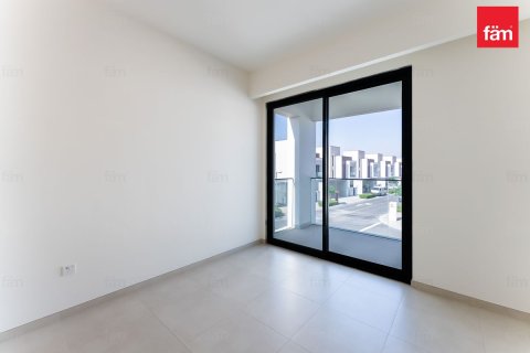 Villa til leie i Dubai, Emiratene 4 soverom, 428.6 kvm Nr. 668790 - Foto 4