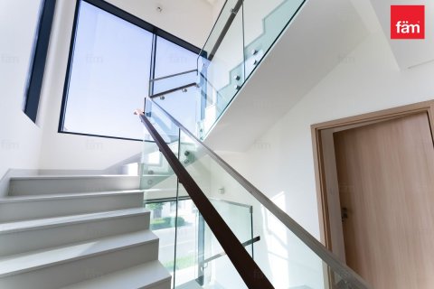 Villa til leie i Dubai, Emiratene 4 soverom, 428.6 kvm Nr. 668790 - Foto 8