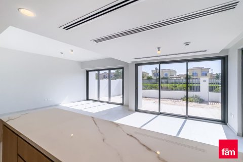 Řadový dům v Dubai, SAE 4 ložnice, 230 m² Č.: 668785 - fotografie 22