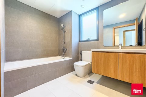 Řadový dům v Dubai, SAE 4 ložnice, 230 m² Č.: 668785 - fotografie 24