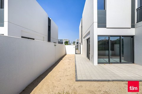 Řadový dům v Dubai, SAE 4 ložnice, 230 m² Č.: 668785 - fotografie 10
