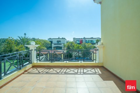 Üürile anda villa asukohaga Dubai, AÜE: 5 magamistoaga, 740 m² Nr 634762 - pilt 24