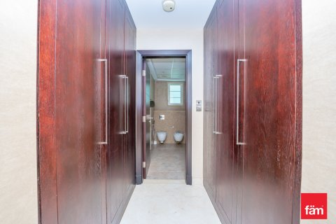 Üürile anda villa asukohaga Dubai, AÜE: 5 magamistoaga, 740 m² Nr 634762 - pilt 23