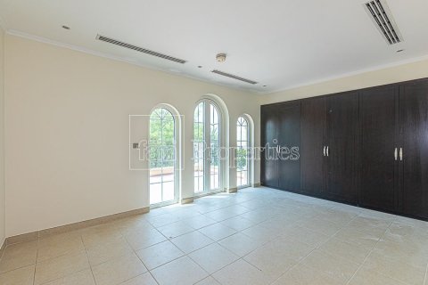 Vilë në Dubai, Emiratet e Bashkuara Arabe 3 dhoma gjumi, 547.1 m2. № 634766 - Foto 12